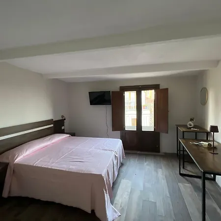 Oda ve Kahvaltı Casa Medieval Badolato Marina